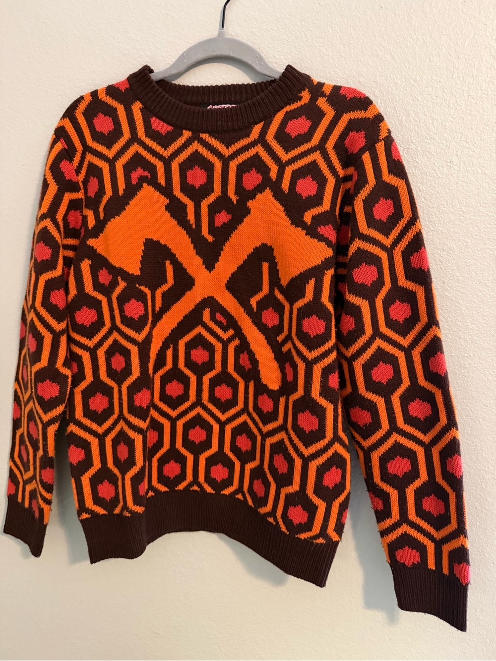 Shredders The Shining Overlook Hotel Axes Vintage Horror Sweater Halloween King - Picture 2 of 9